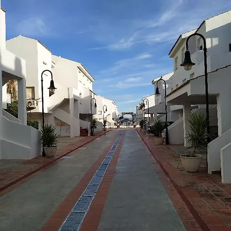 מלון Poblado Marinero 3000