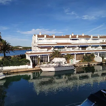 Poblado Marinero 3000 Hotel 3*